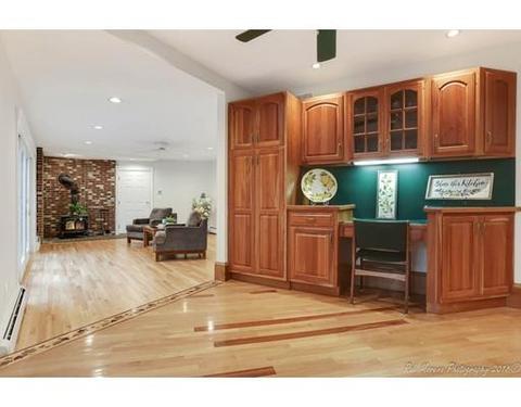 223 E Main St, Georgetown, MA 01833 photo 13