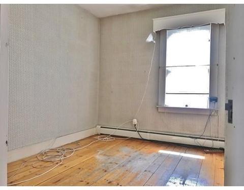 36 Cornish St, Lawrence, MA 01841 photo 19