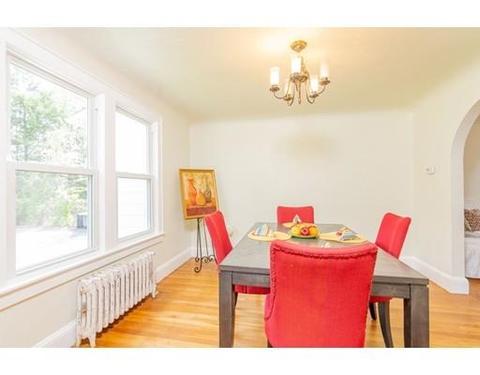 702 Allen St, Springfield, MA 01118 photo 11