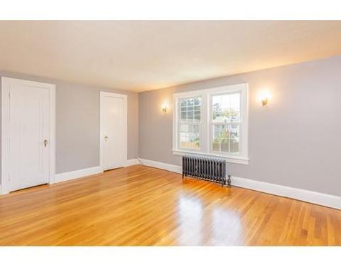 702 Allen St, Springfield, MA 01118 photo 18