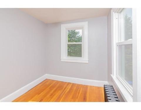 702 Allen St, Springfield, MA 01118 photo 22