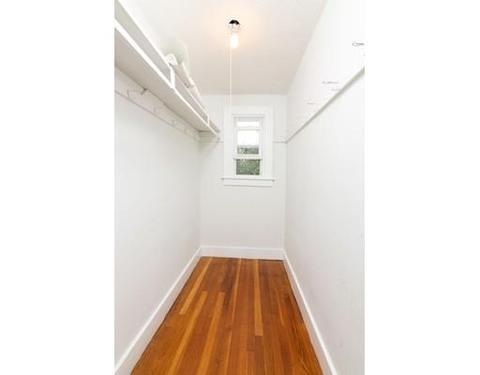 702 Allen St, Springfield, MA 01118 photo 20