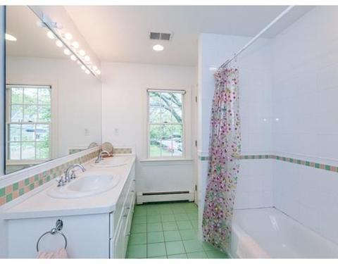 66 Taylor St, Needham, MA 02494 photo 22