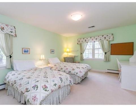 66 Taylor St, Needham, MA 02494 photo 17