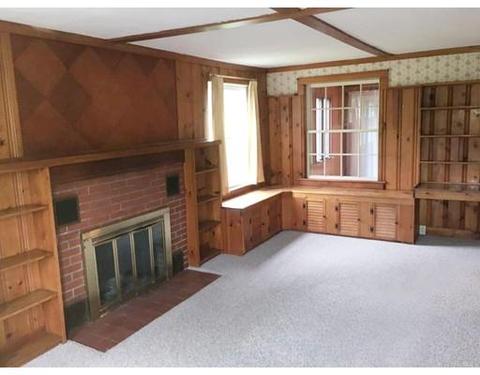 307 White St, Raynham, MA 02767 photo 5