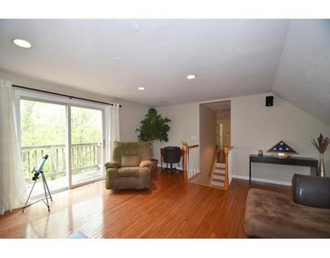 59 Ridgewood Rd, Worcester, MA 01606 photo 13