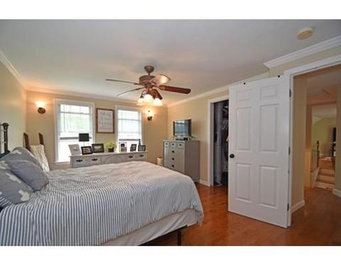 59 Ridgewood Rd, Worcester, MA 01606 photo 9