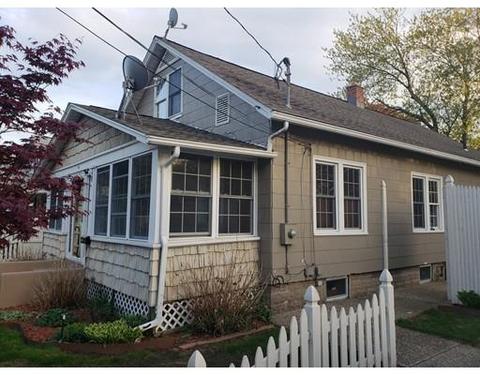 54 Lorimer St, Springfield, MA 01151 photo 2