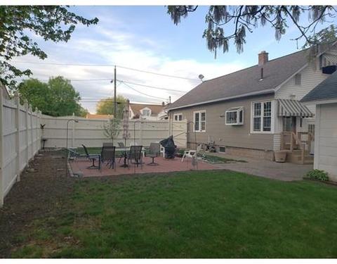 54 Lorimer St, Springfield, MA 01151 photo 4