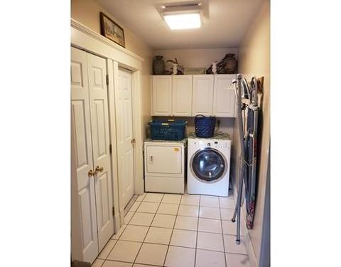 54 Lorimer St, Springfield, MA 01151 photo 14