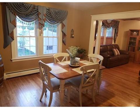 54 Lorimer St, Springfield, MA 01151 photo 10