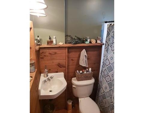 54 Lorimer St, Springfield, MA 01151 photo 13