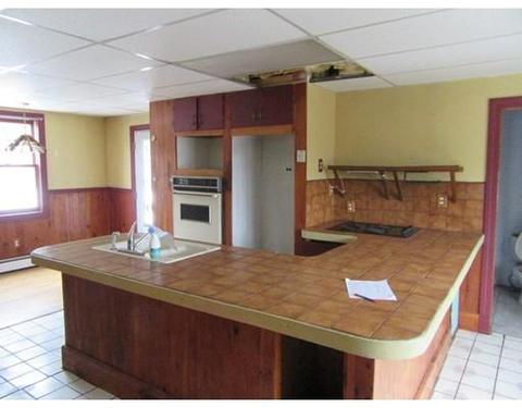40 Church St, Easthampton, MA 01027 photo 6