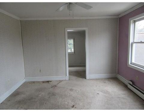 40 Church St, Easthampton, MA 01027 photo 9