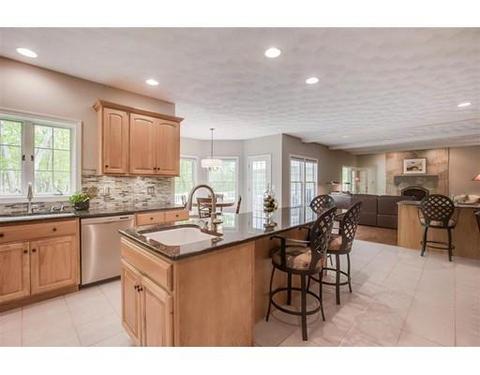 10 Greenway Rd, Windham, NH 03087 photo 9