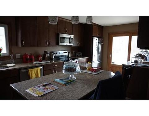 461 Dickinson St, Fall River, MA 02721 photo 10