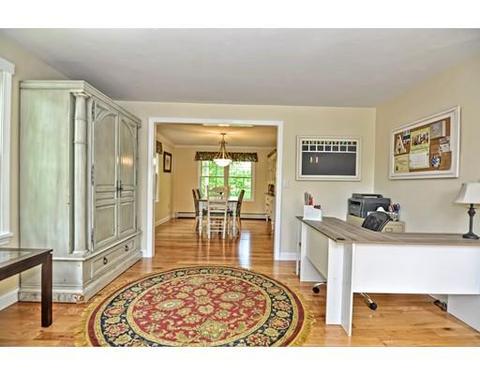 56 Maple St, Plainville, MA 02762 photo 9