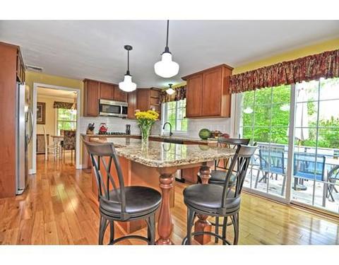 56 Maple St, Plainville, MA 02762 photo 16