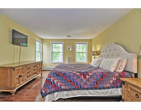 56 Maple St, Plainville, MA 02762 photo 18