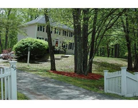 49 Gervaise, Derry, NH 03038 photo 3