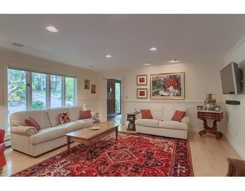 12 Wilson Ln, Acton, MA 01720 photo 8