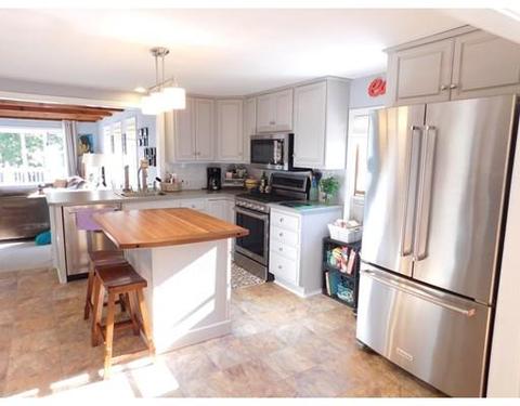 59 Hillside Ave, Webster, MA 01570 photo 2
