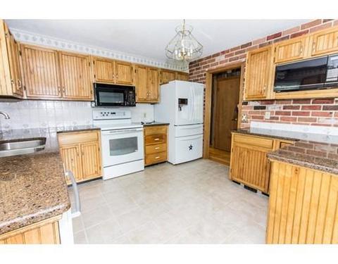 3 James St, Webster, MA 01570 photo 3