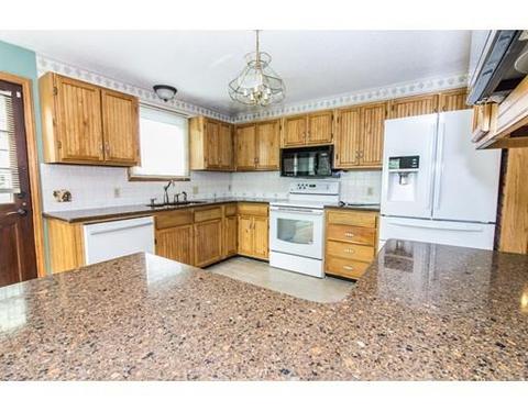 3 James St, Webster, MA 01570 photo 2
