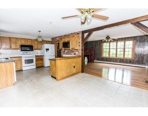 3 James St, Webster, MA 01570 photo 6
