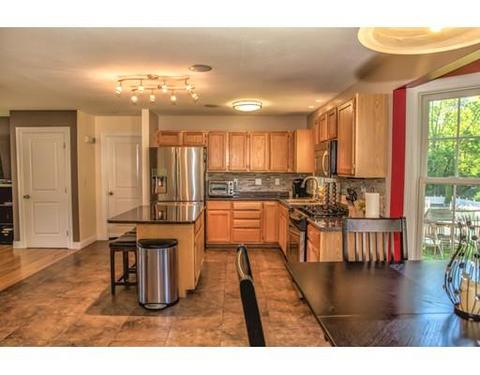 225 Fuller Rd, Chicopee, MA 01020 photo 4
