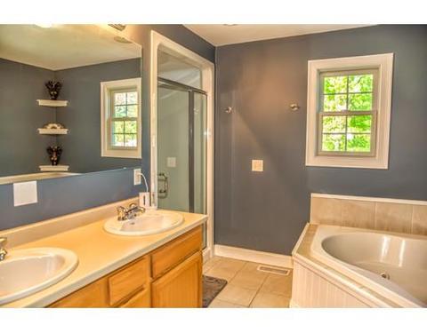 225 Fuller Rd, Chicopee, MA 01020 photo 17