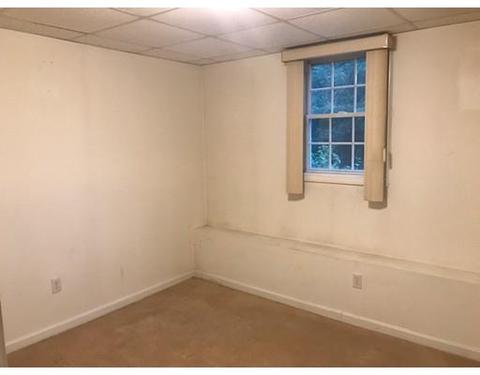 47 Nightingale St, Fall River, MA 02721 photo 2