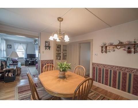 19 Wright St, Stoneham, MA 02180 photo 5