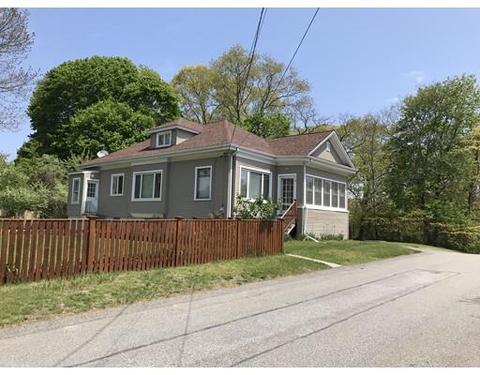 110 Clayton St, Fall River, MA 02723 photo 2