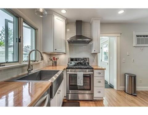 16 Marion Rd, Marblehead, MA 01945 photo 14