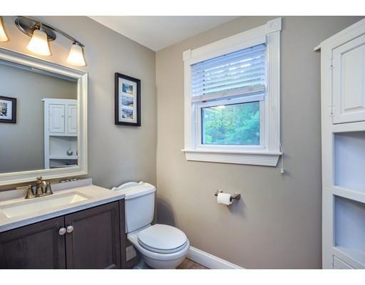  4 Long Hill Rd, Pembroke, MA 02359 photo 13