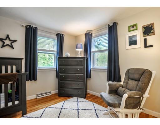  4 Long Hill Rd, Pembroke, MA 02359 photo 17