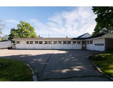 45 Niagara St, Fall River, MA 02721 photo 3