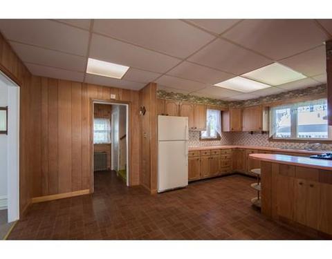 45 Niagara St, Fall River, MA 02721 photo 8