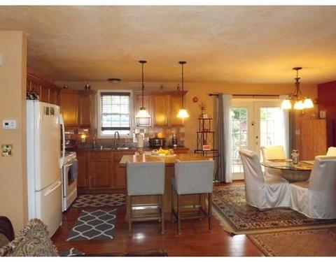 797 Jefferson St, Fall River, MA 02721 photo 17