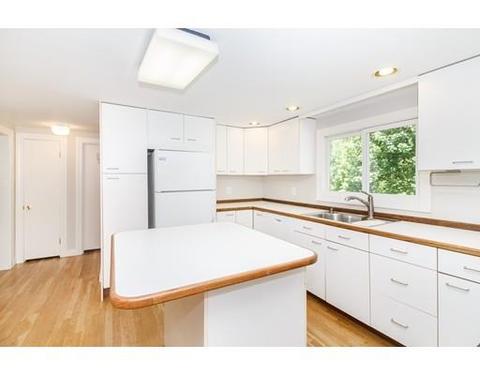 3 Roberts Rd, Canton, MA 02021 photo 3