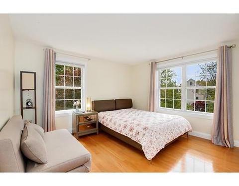 6 Mauriello Dr, Stoneham, MA 02180 photo 12