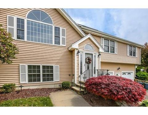 6 Mauriello Dr, Stoneham, MA 02180 photo 2