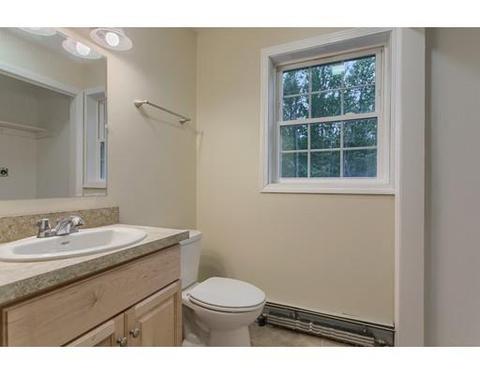 10 Monroe Dr, Ashburnham, MA 01430 photo 12