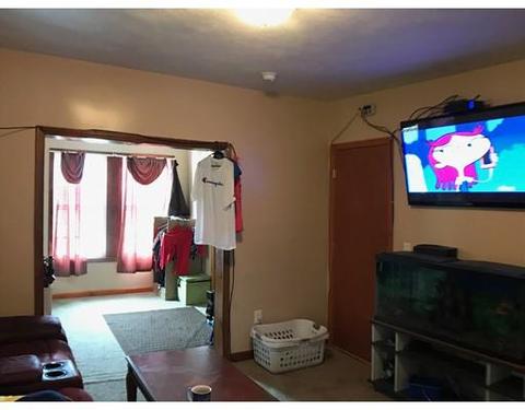 216 Quequechan St, Fall River, MA 02723 photo 10