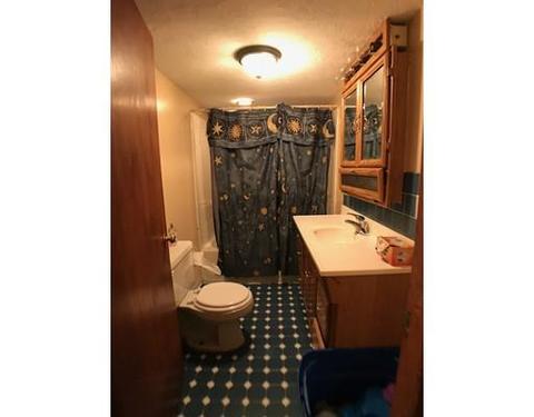 216 Quequechan St, Fall River, MA 02723 photo 8