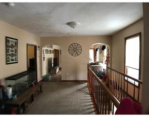 216 Quequechan St, Fall River, MA 02723 photo 3