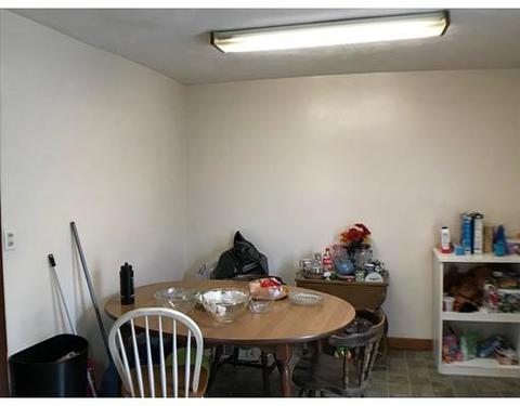 216 Quequechan St, Fall River, MA 02723 photo 12