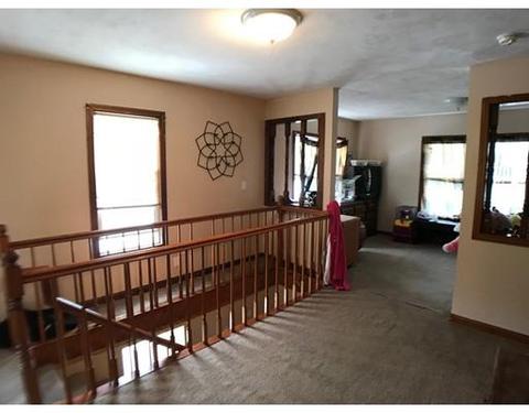 216 Quequechan St, Fall River, MA 02723 photo 4