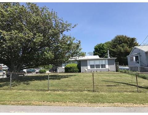 264 Atlantic Blvd, Fall River, MA 02724 photo 1